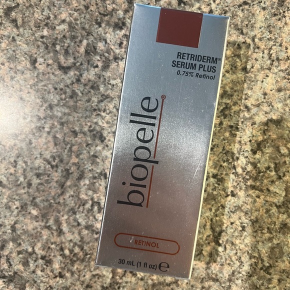 NWT Retriderm Serum Plus - Picture 6 of 6